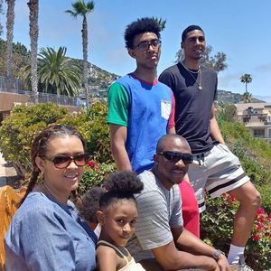 Meet your Posher, Hellen